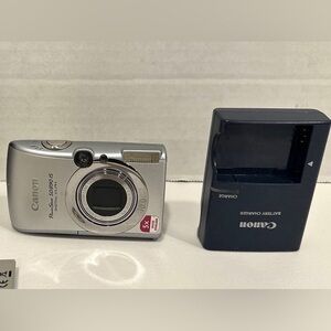 Canon Powershot SD890 IS